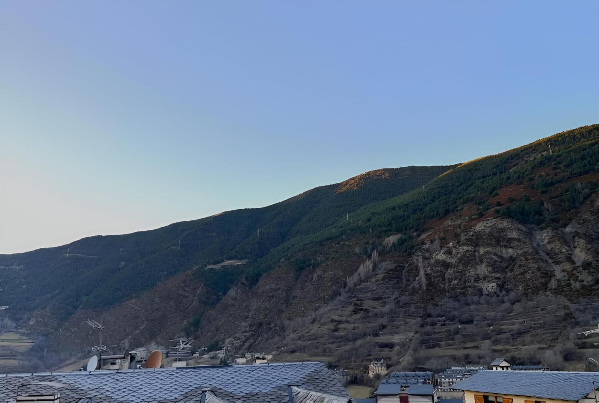 דירות אנקמפ Refugio Alpino A Tan Solo 5 Min De Pistas , 3-2 מראה חיצוני תמונה